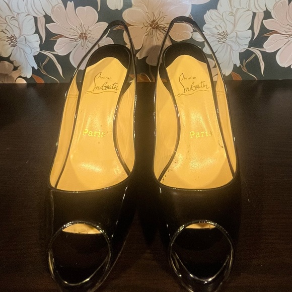 Previous loved. Christian Louboutin Slingback Patent Black 38 - Picture 1 of 7